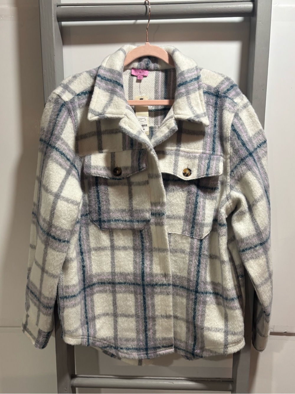 Miami Francescaโs Sz L Plaid Shacket, flannel, layering, western, Sherpa, barn
